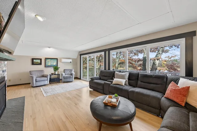 $790,000 | 7033 Jocelyn Lane North, Grant, MN 55082