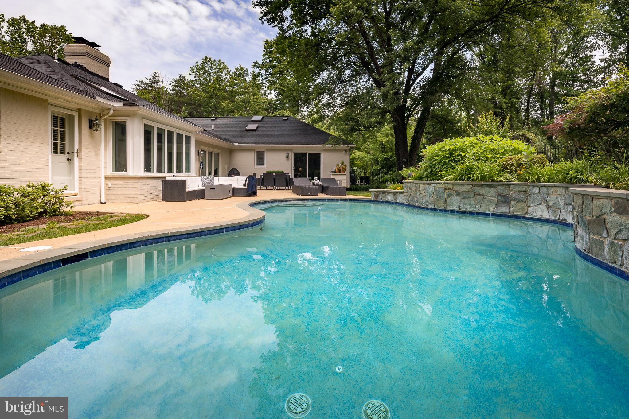 6127 Clifton Road Clifton, VA 20124 - Photo 3 of 3 Heated Swimming Pool w/Private Landscaped Setting!