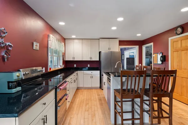 $550,000 | 292 Brook Road, Chelsea, VT 05038