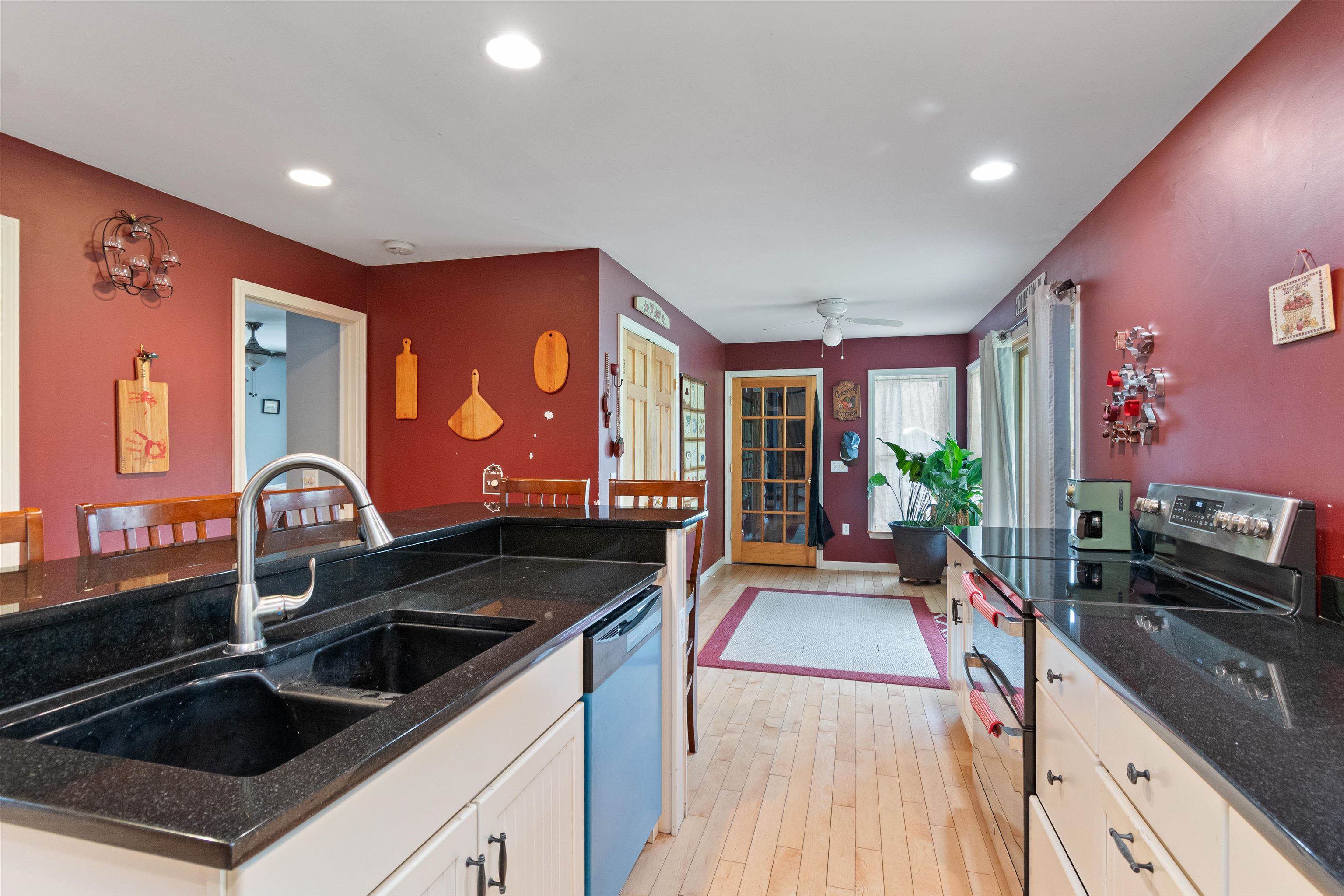 292 Brook Road Chelsea, VT 05038 - Photo 20 of 46