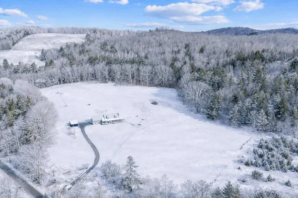 $550,000 | 292 Brook Road, Chelsea, VT 05038