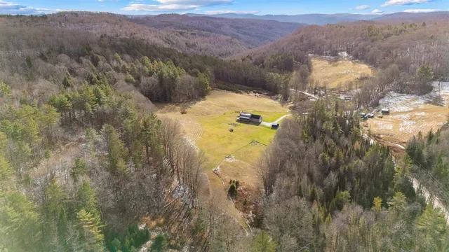 $584,000 | 292 Brook Road, Chelsea, VT 05038