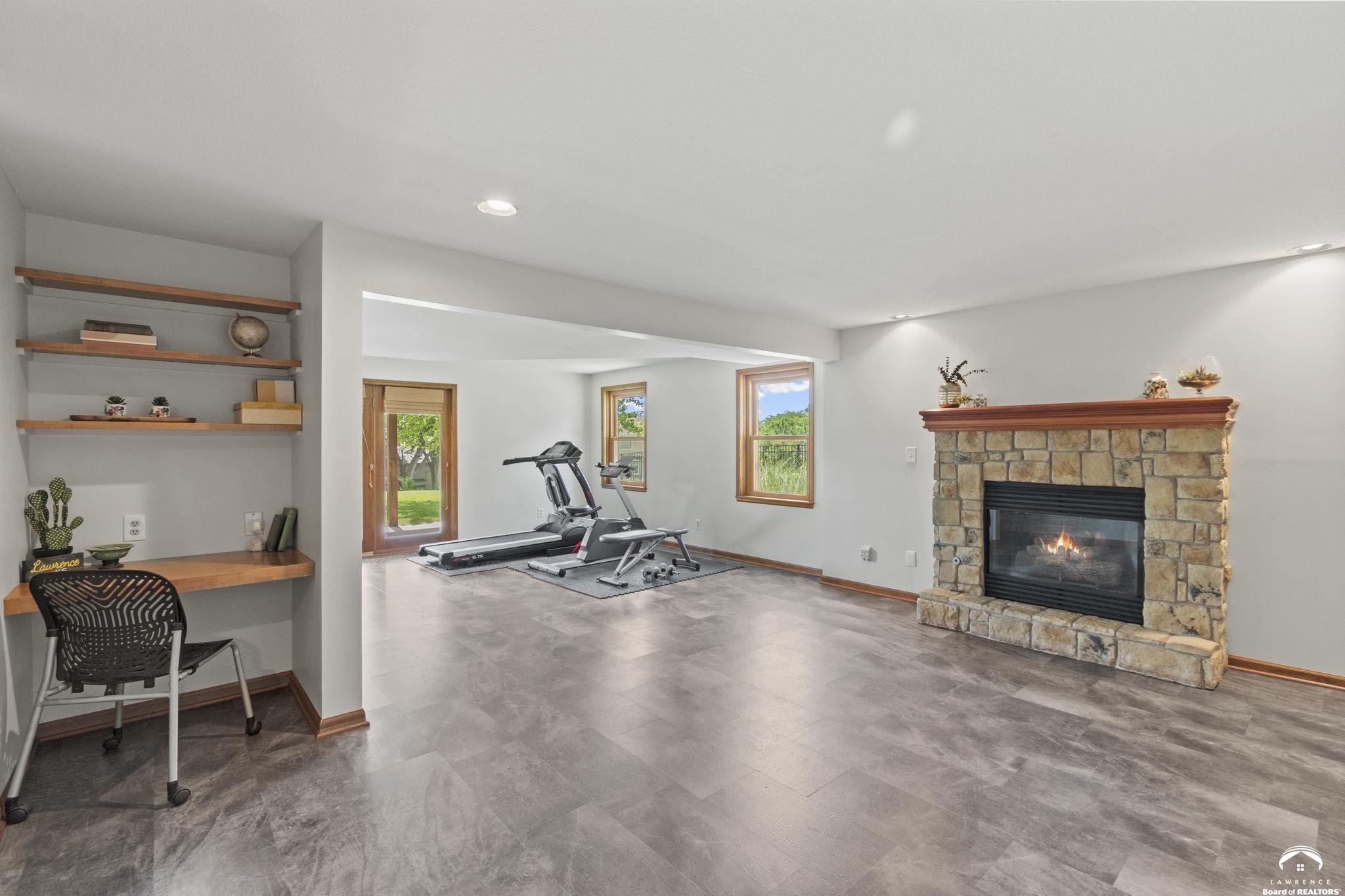 4509 Cedar Ridge Court Lawrence, KS 66049 - Photo 27 of 40