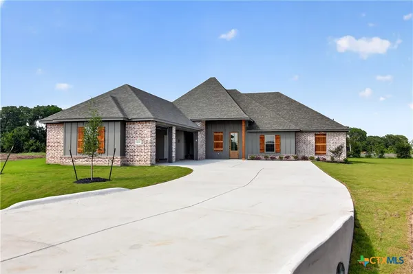 $599,900 | 4106 Aguila Court, Salado, TX 76571