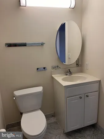 $1,900 | 1500 Chestnut Street, Unit 15I, Philadelphia, PA 19102