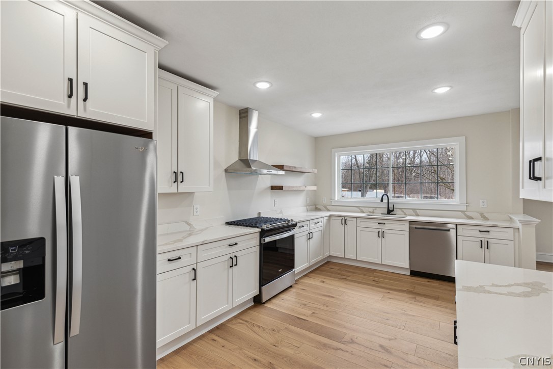 7809 Morgan Road Clay, NY 13090 - Photo 4 of 50