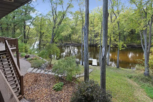 $615,000 | 810 Riverview Lane, Embarrass, WI 54929