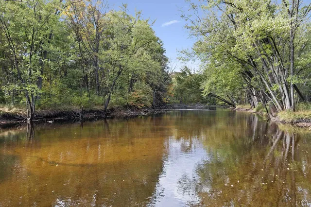 $615,000 | 810 Riverview Lane, Embarrass, WI 54929