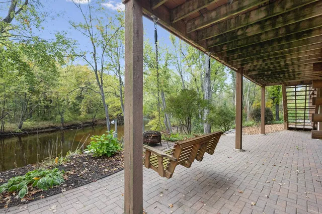 $615,000 | 810 Riverview Lane, Embarrass, WI 54929