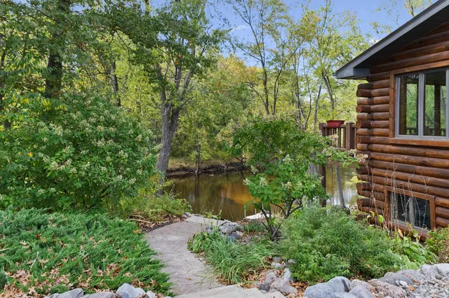 $615,000 | 810 Riverview Lane, Embarrass, WI 54929