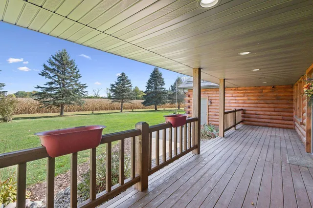 $615,000 | 810 Riverview Lane, Embarrass, WI 54929