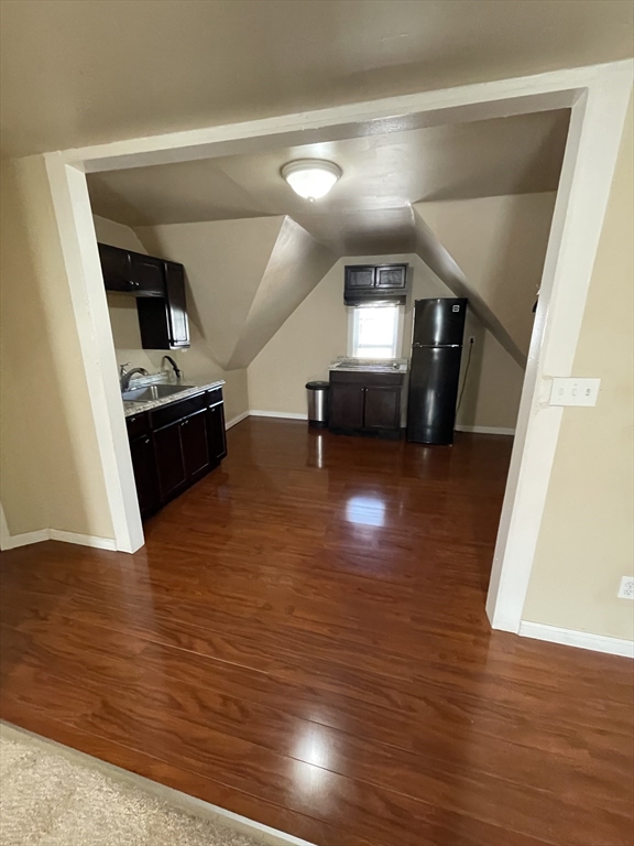 52 Acushnet Avenue Springfield, MA 01105 - Photo 22 of 28