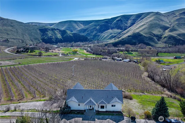 $999,999 | 611 Canyon River Terrace, Ellensburg, WA 98926