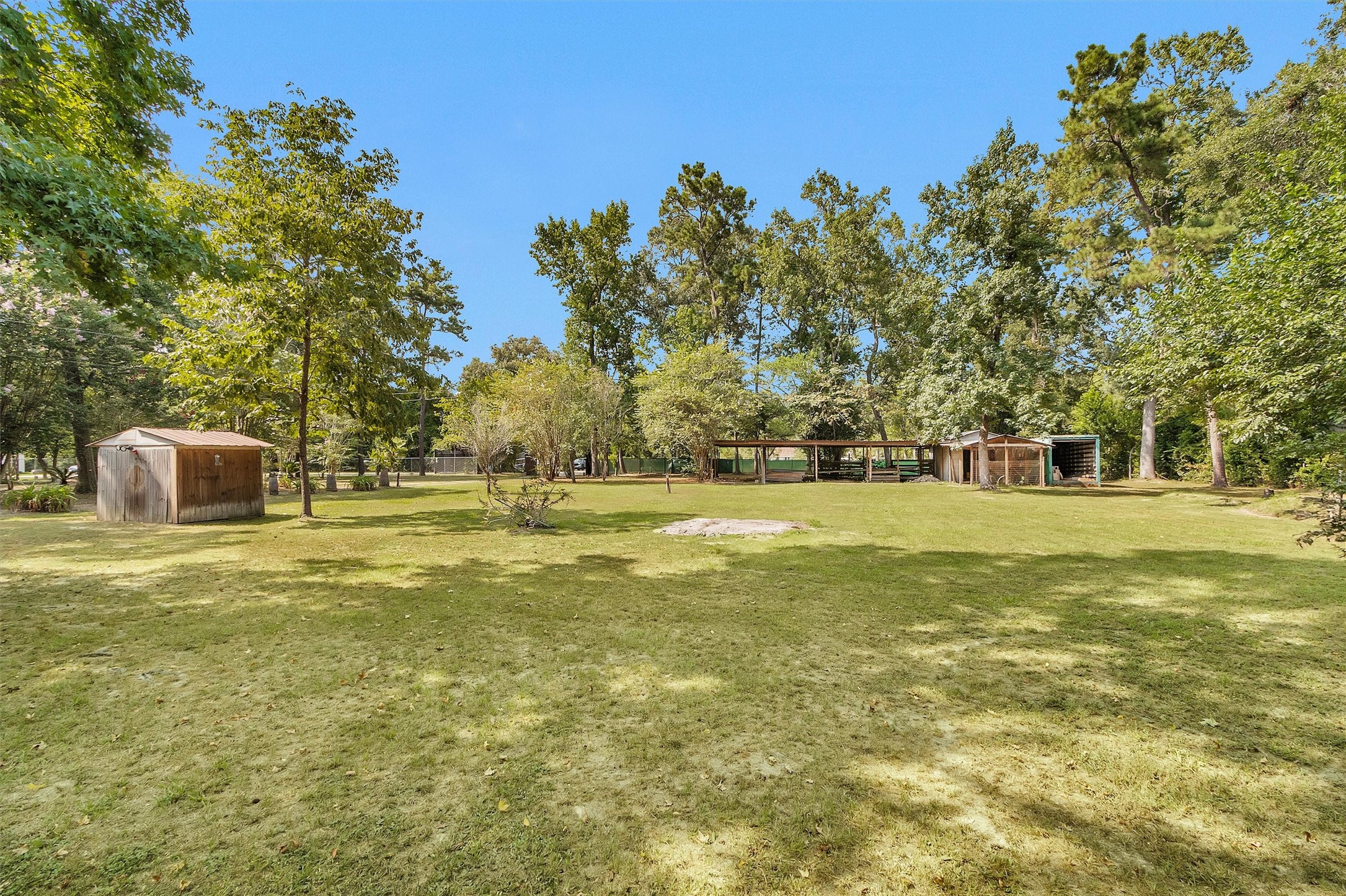 17884 Nonesuch Road Conroe, TX 77306 - Photo 31 of 40 Gallery Image 31