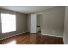 5925 B Pole Bridge Road Wise, VA 24293 - Photo 10 of 18 Master Bedroom