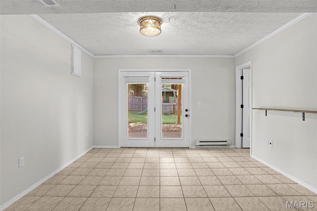 913 Long Branch Road Troy, IL 62294 - Photo 19 of 27 Gallery Image 19