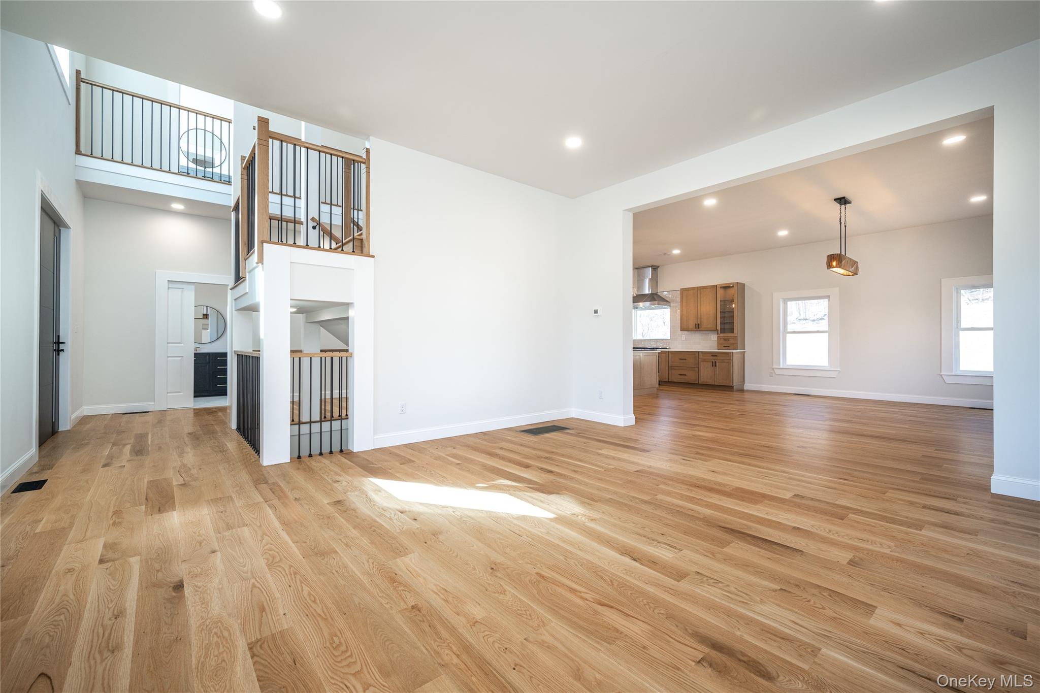 133 West Mombasha Road Monroe, NY 10950 - Photo 18 of 47 a view of a living room
