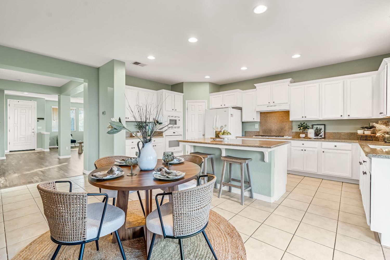 2986 Mary Avenue Sanger, CA 93657 - Photo 16 of 60