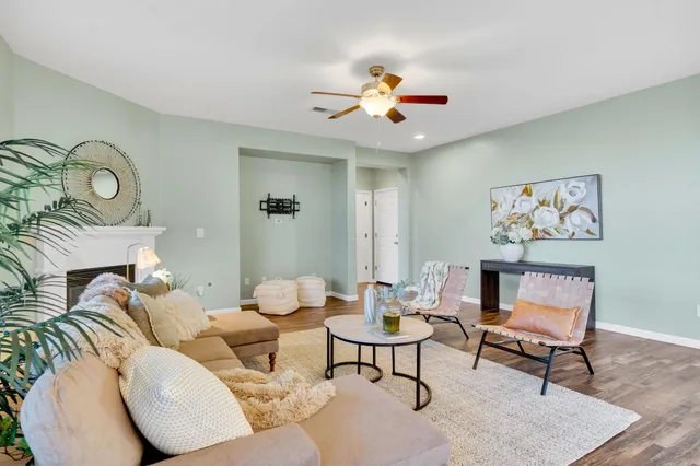 $559,000 | 2986 Mary Avenue, Sanger, CA 93657