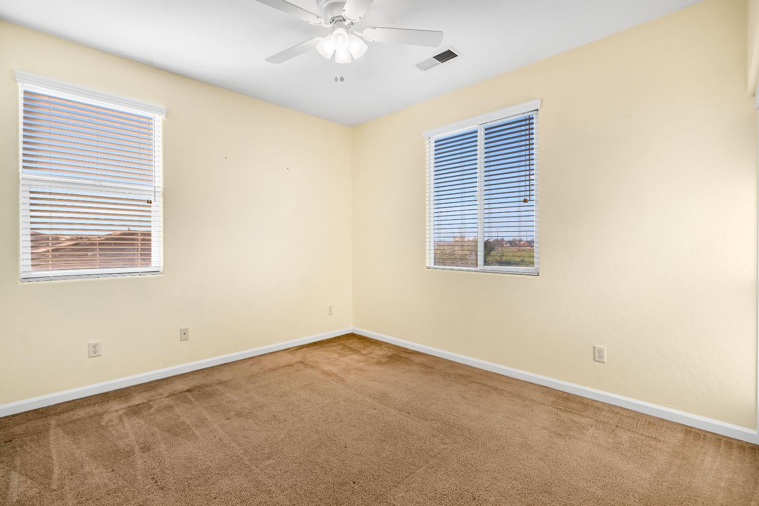 2986 Mary Avenue Sanger, CA 93657 - Photo 41 of 60