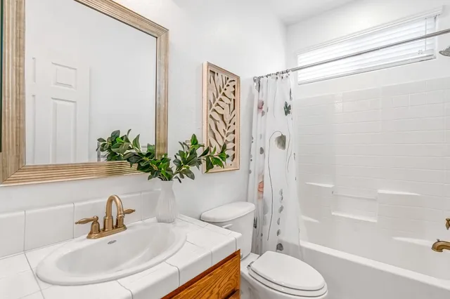 $559,000 | 2986 Mary Avenue, Sanger, CA 93657