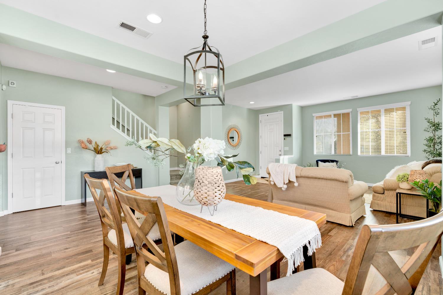 2986 Mary Avenue Sanger, CA 93657 - Photo 5 of 60