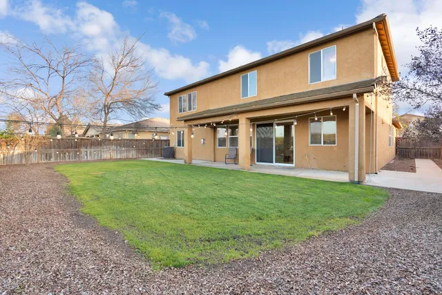 $559,000 | 2986 Mary Avenue, Sanger, CA 93657