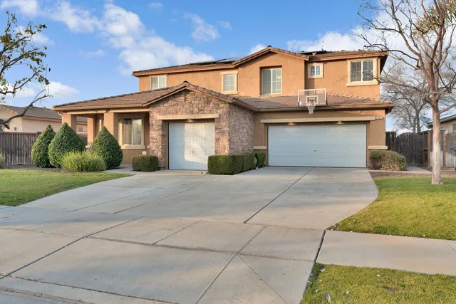 $559,000 | 2986 Mary Avenue, Sanger, CA 93657