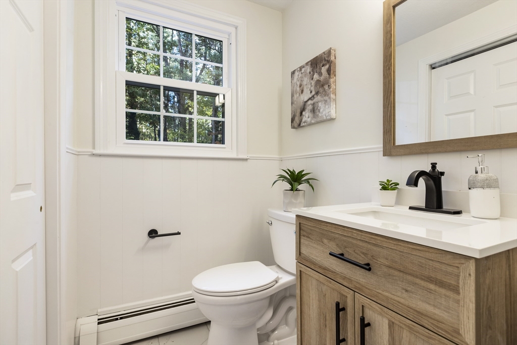 11 Forest Road Foxboro, MA 02035 - Photo 23 of 42 Gallery Image 23