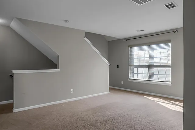 $2,600 | 223 Alpine Road, Summerville, SC 29485