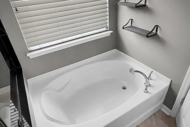 $2,600 | 223 Alpine Road, Summerville, SC 29485