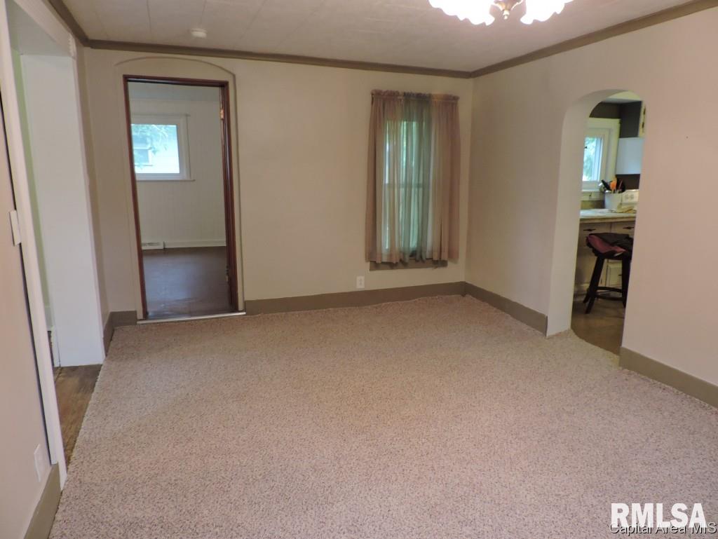 608 West Jackson Street Athens, IL 62613 - Photo 3 of 20 Gallery Image 3