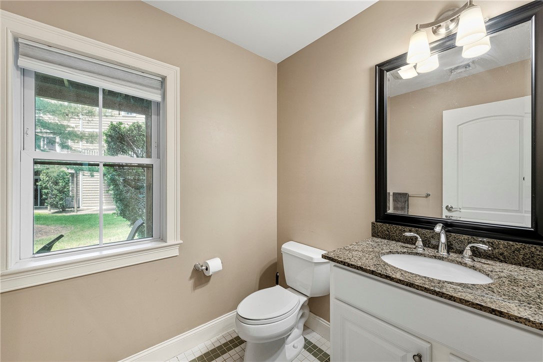 1 New Road, Unit C2 East Providence, RI 02916 - Photo 31 of 32