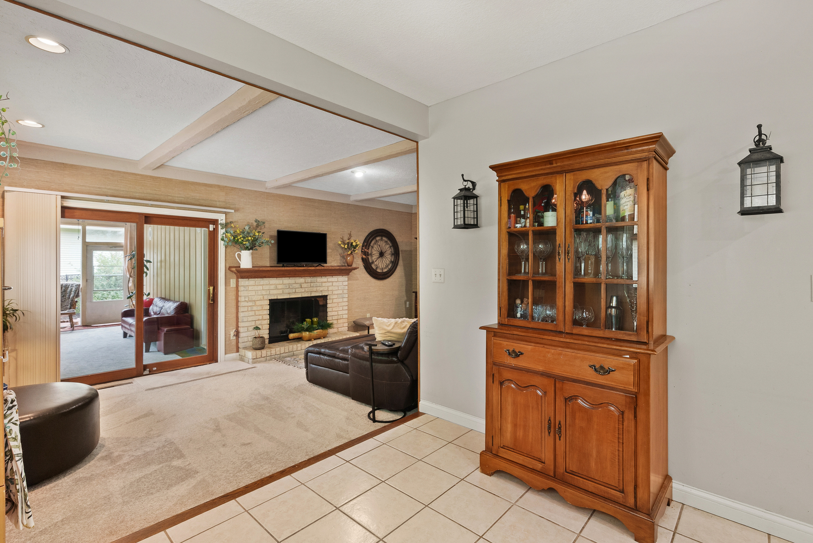 3726 Ridgewood Drive Davenport, IA 52807 - Photo 13 of 58