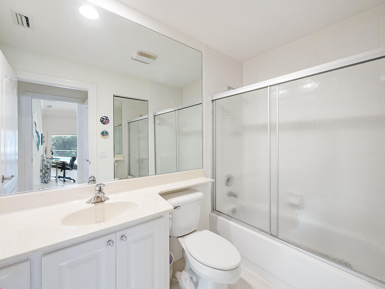 816 Southwest Balmoral Trace Stuart, FL 34997 - Photo 11 of 13 Florida Club