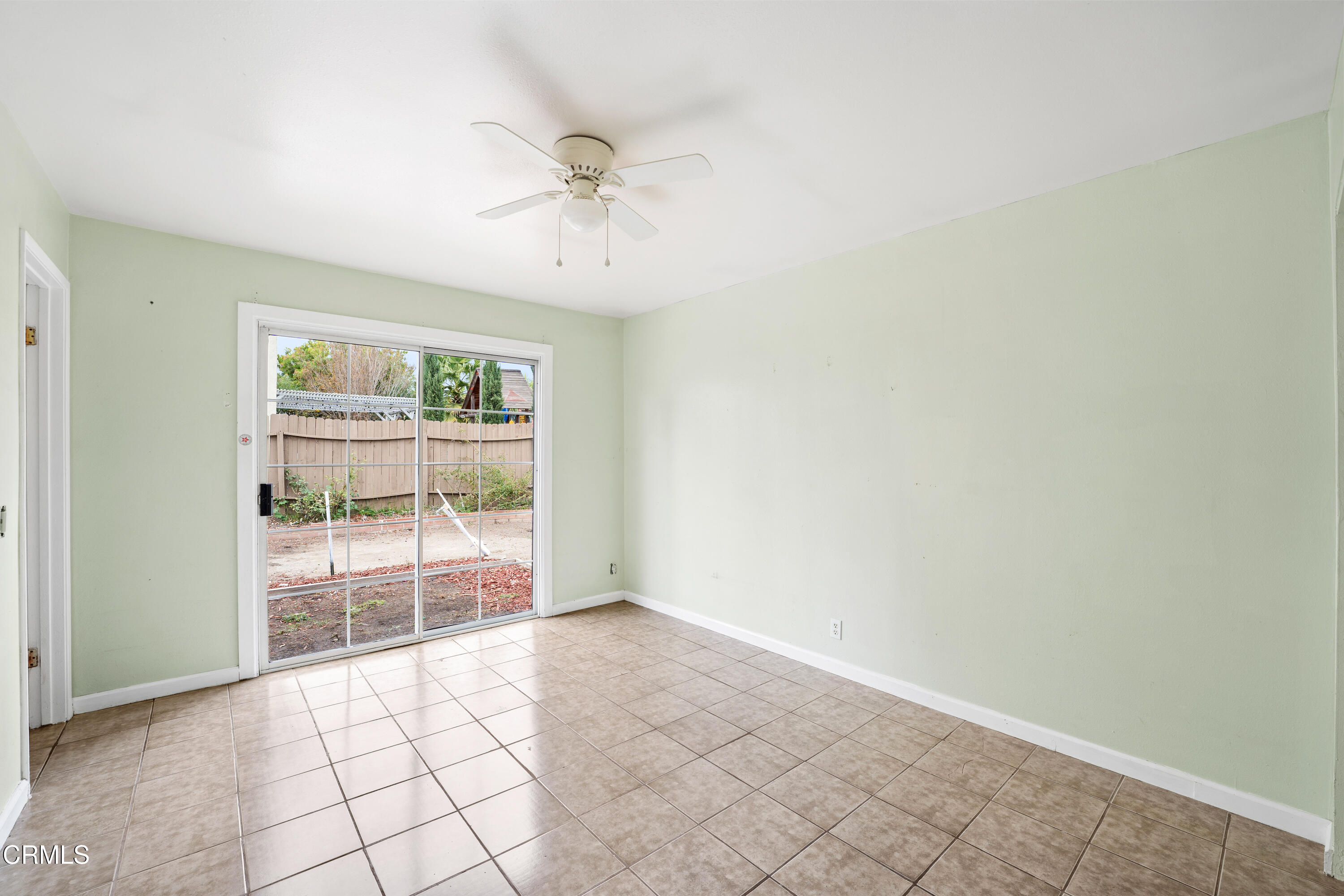 918 Ann Arbor Avenue Ventura, CA 93004 - Photo 18 of 25 a view of an empty room with a window