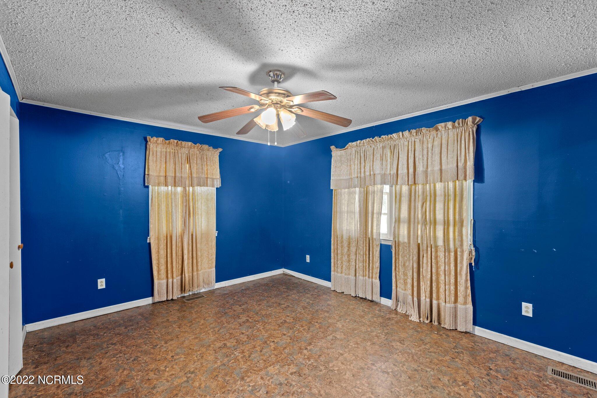 603 Ferry Road Havelock, NC 28532 - Photo 19 of 41 E9769508-F046-43FB-8043-C36AD889B081