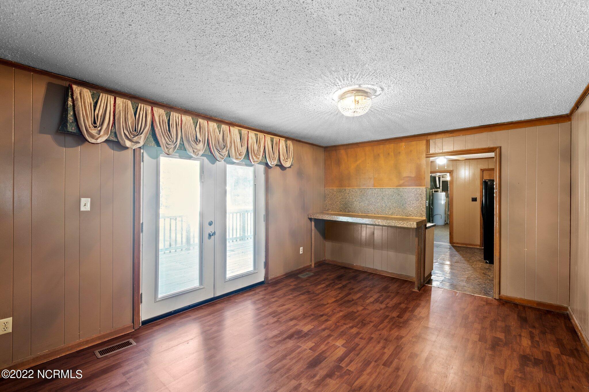 603 Ferry Road Havelock, NC 28532 - Photo 23 of 41 1B3999B8-359A-46D4-B780-0FC327F91E00