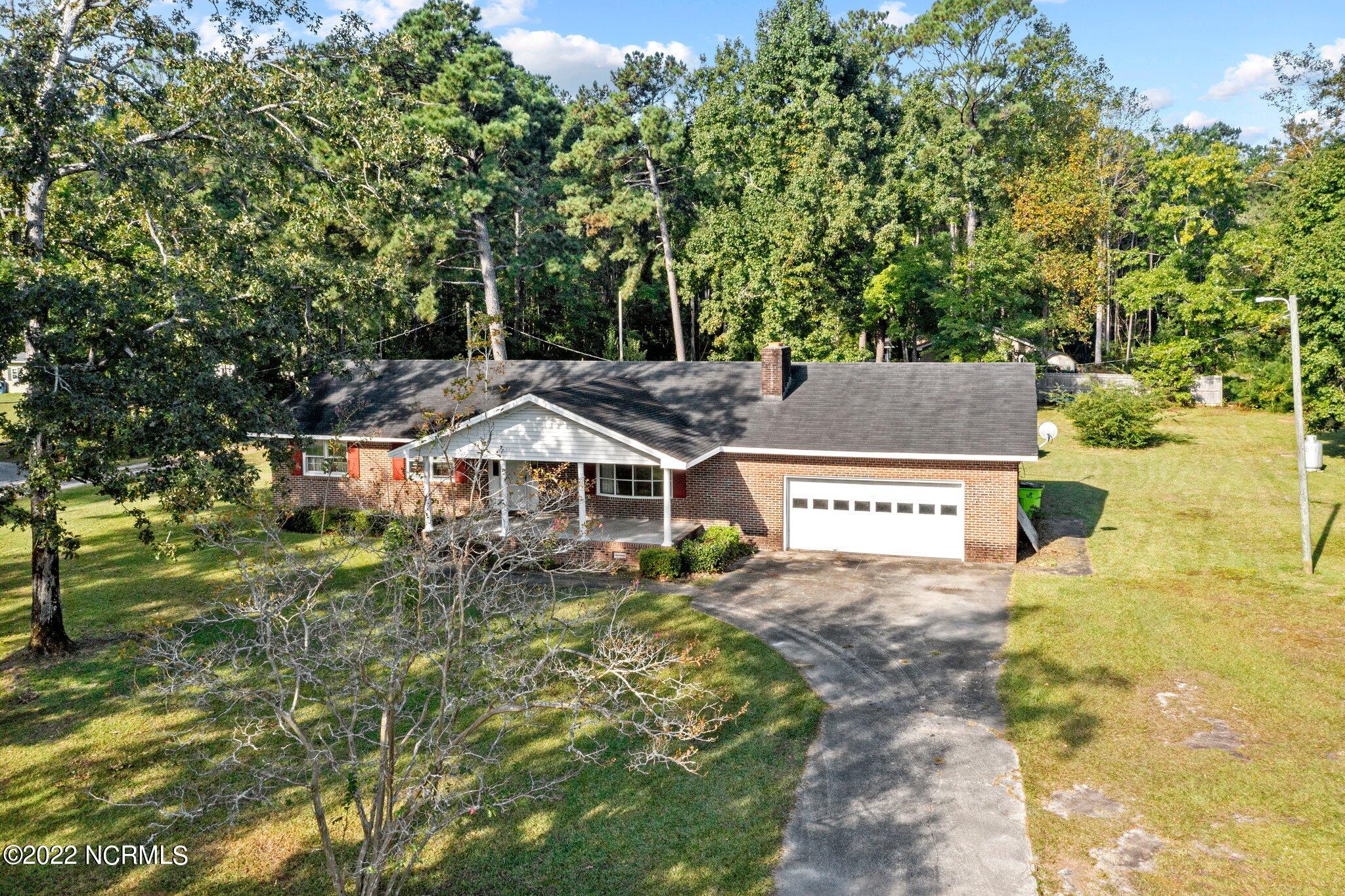 603 Ferry Road Havelock, NC 28532 - Photo 30 of 41 5644BD60-A3CB-4D38-A785-201636835152