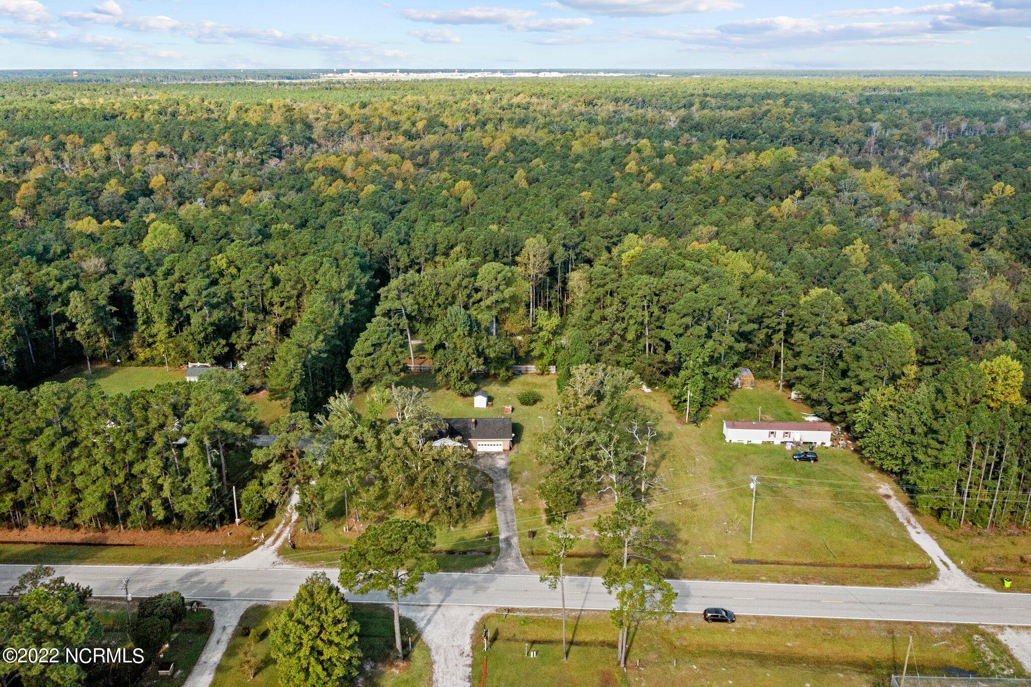 603 Ferry Road Havelock, NC 28532 - Photo 33 of 41 3169E3DE-69D5-44B1-97B5-5D1E66EF85EF