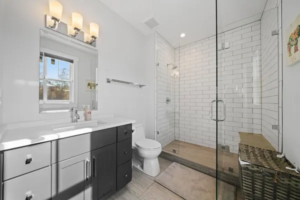 $2,295,000 | 619 Jackson Avenue, River Forest, IL 60305