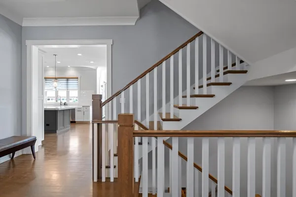$2,295,000 | 619 Jackson Avenue, River Forest, IL 60305