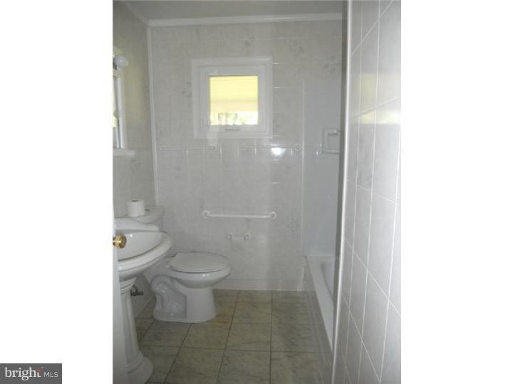 130 Blough Road Fairless Hills, PA 19030 - Photo 9 of 16 Bathroom