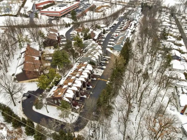 a view of yard from a balcony