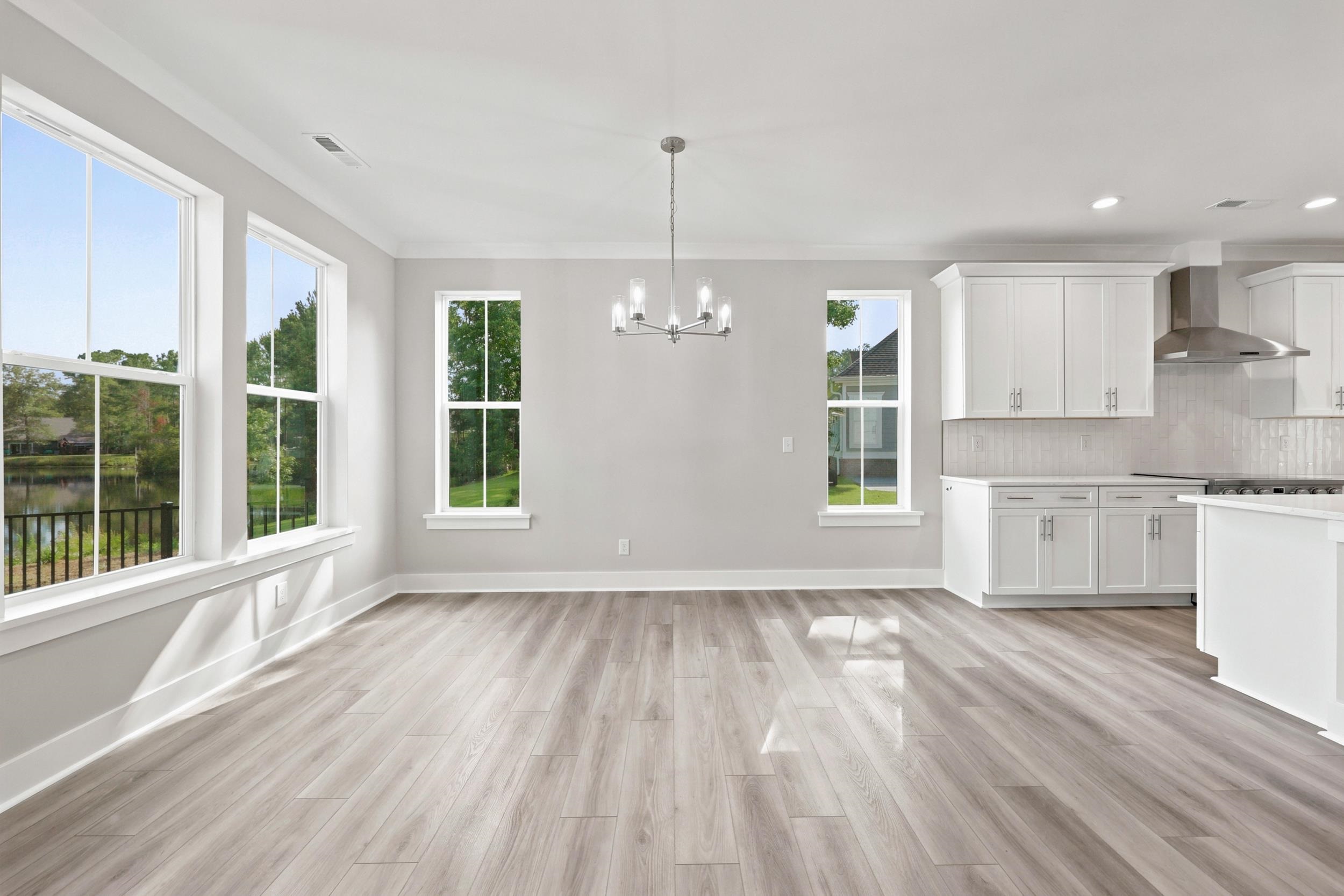 2012 Spring Valley Court Loris, SC 29569 - Photo 12 of 41