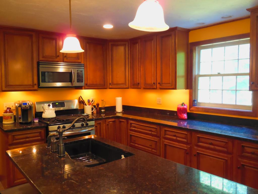 54 Peacham Road Barnstead, NH 03225 - Photo 8 of 33