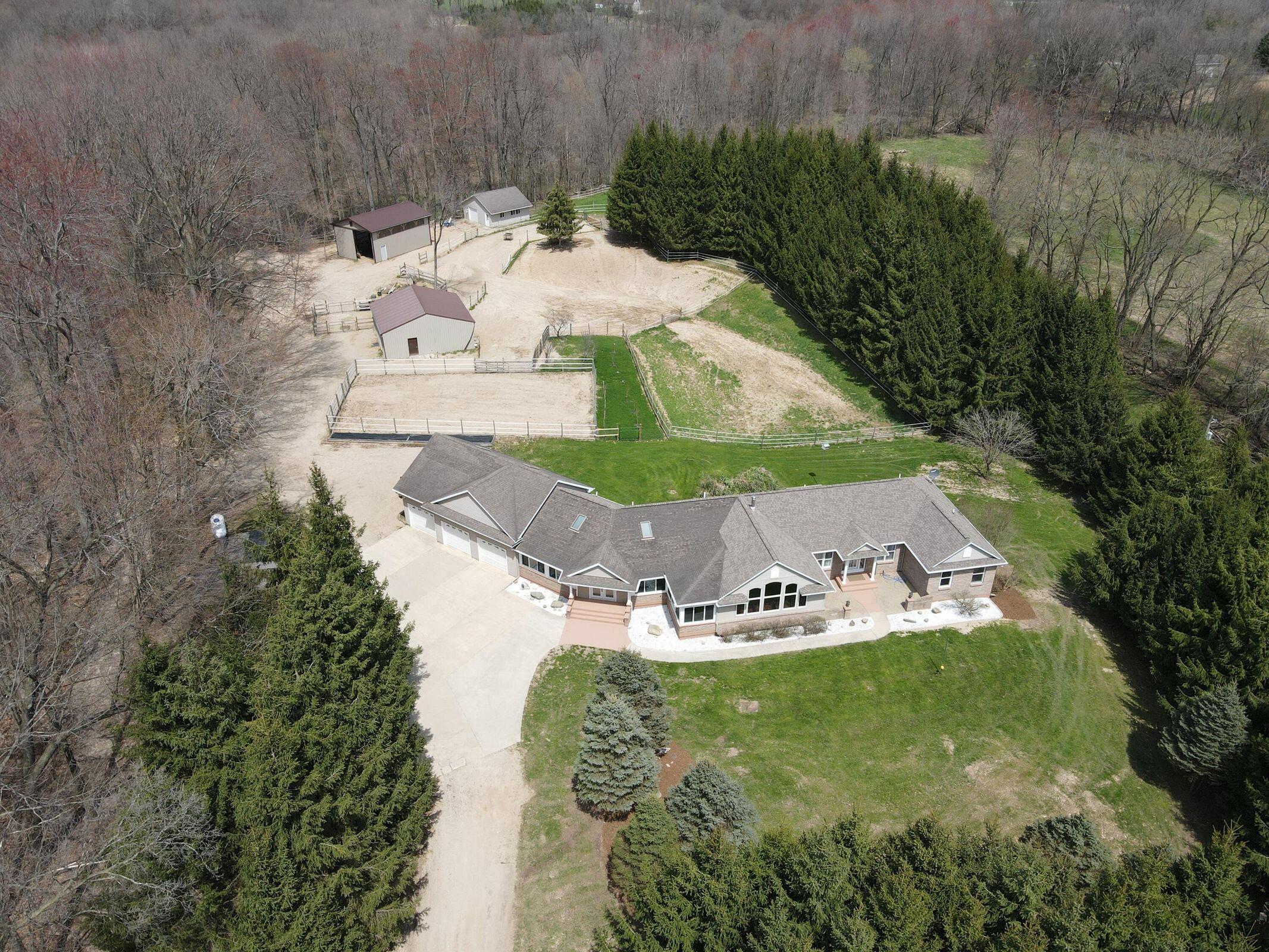 2746 Wing Road Hastings, MI 49058 - Photo 43 of 44 H74