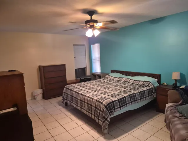 $2,467 | 250 Southeast Walters Terrace, Port St. Lucie, FL 34983