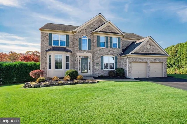 $750,000 | 7 Warbler Court, Newark, DE 19711