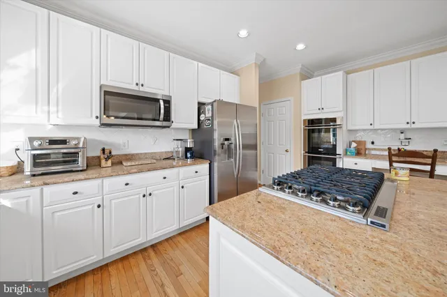 $750,000 | 7 Warbler Court, Newark, DE 19711